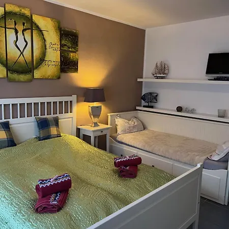 Haus Schwalbennest Eg Apartament *